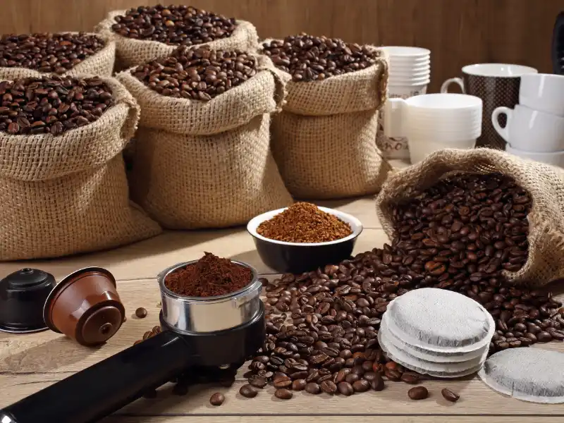 consegna-caffe-in-chicchi-cialde-capsule-delodi-srl-vespolate