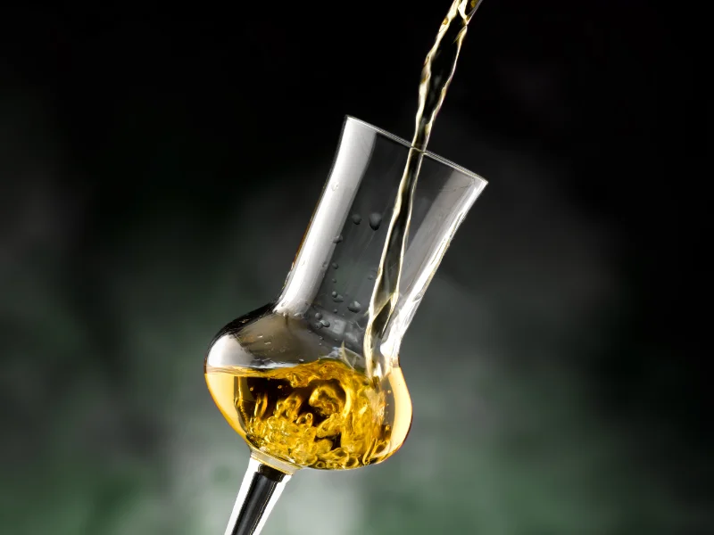 liquori-distillati-superalcolici-a-domicilio-a-pavia
